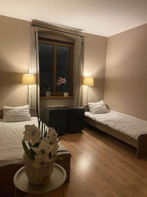 4 Pokoje - 86 M2 - 300 M Od Rynku Wrocław Zewnętrze zdjęcie