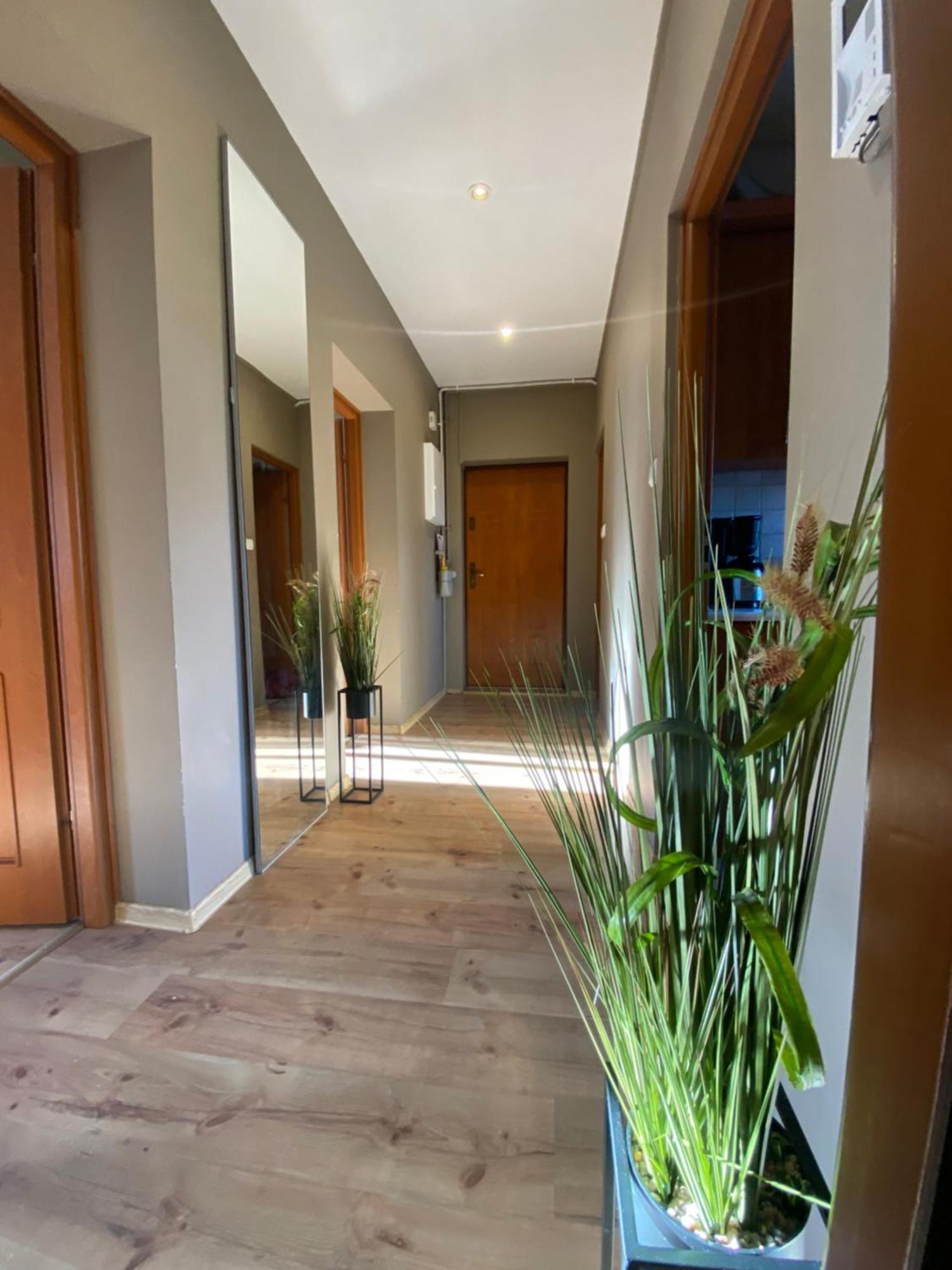 4 Pokoje - 86 M2 - 300 M Od Rynku Wrocław Zewnętrze zdjęcie